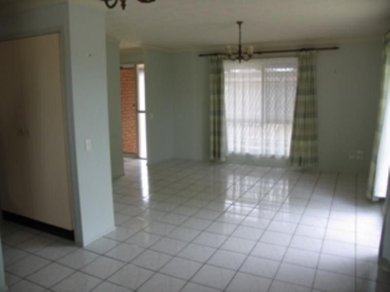 2 Honeysuckle Drive, Bokarina QLD 4575