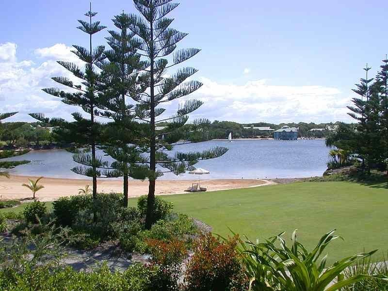 148/80 North Shore Road, Twin Waters QLD 4564