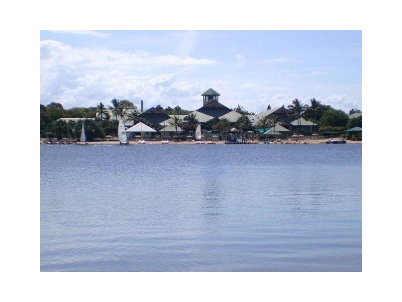 121/80 North Shore Road, Twin Waters QLD 4564