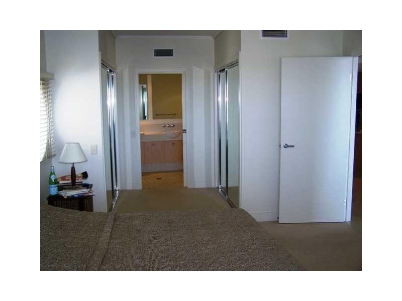 11 Nicklin Way, Minyama QLD 4575