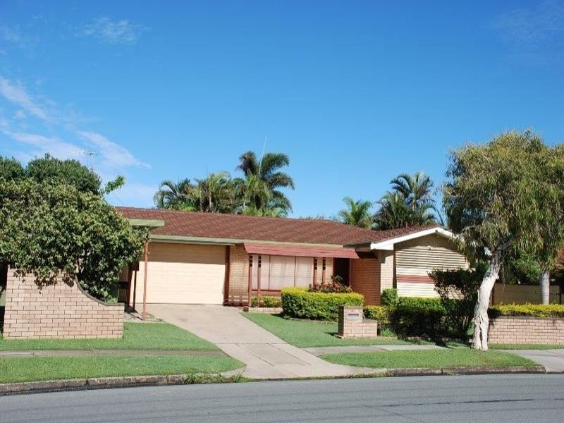 38 40,42 Lowanna Drive, Buddina QLD 4575