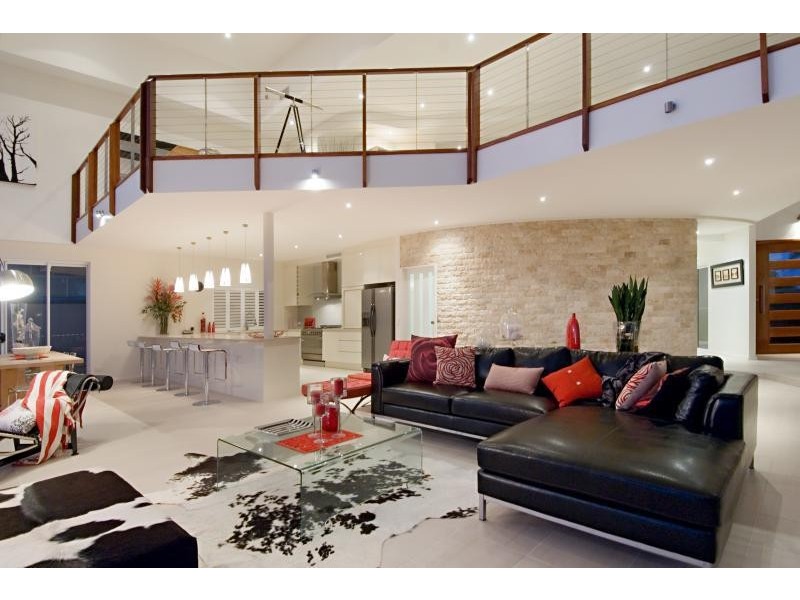 7 Waterfront Court, Twin Waters QLD 4564