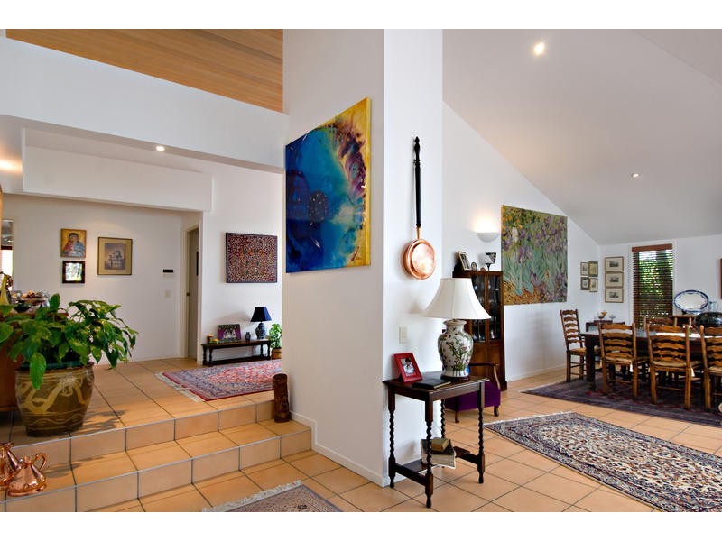 13 Atlantis Parade, Alexandra Headland QLD 4572