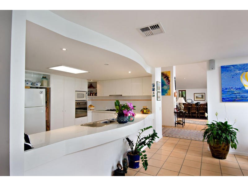 13 Atlantis Parade, Alexandra Headland QLD 4572