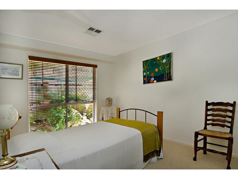 13 Atlantis Parade, Alexandra Headland QLD 4572