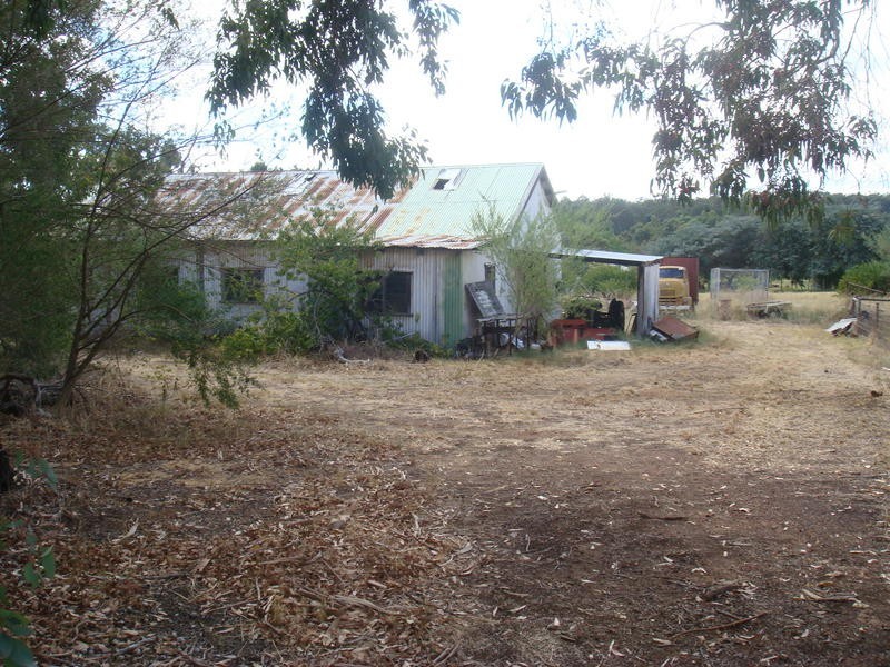 Lot 12 Cnr Pomeroy Road & Sing Gardens, Walliston WA 6076