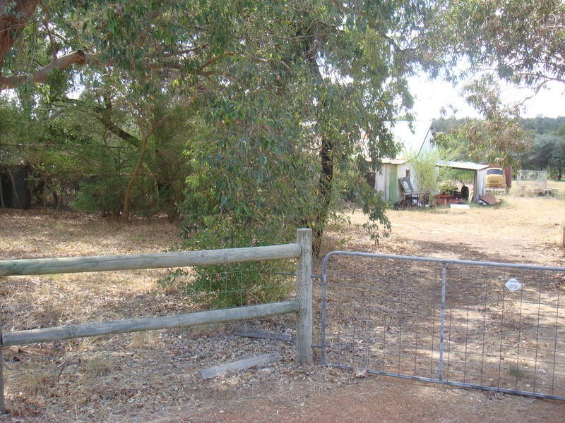 Lot 12 Cnr Pomeroy Road & Sing Gardens, Walliston WA 6076