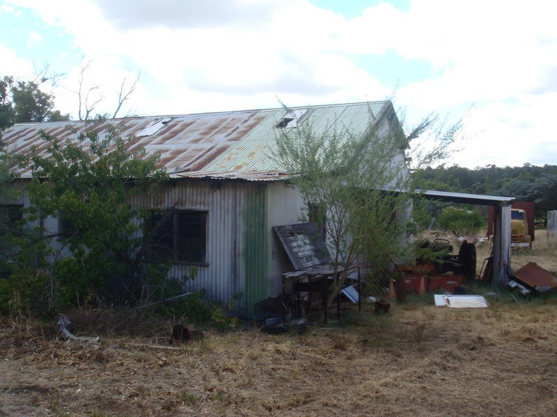 Lot 12 Cnr Pomeroy Road & Sing Gardens, Walliston WA 6076