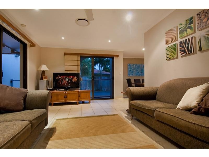 4 Yilleen Court, Mooloolaba QLD 4557