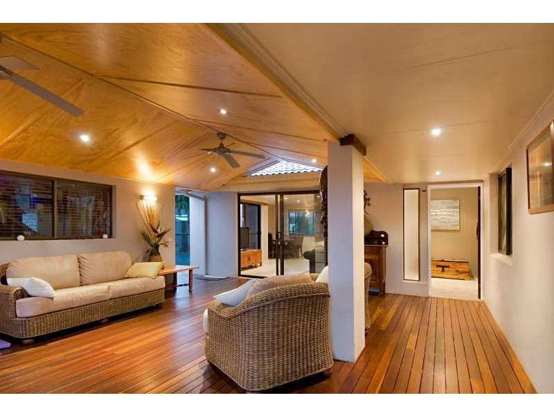 4 Yilleen Court, Mooloolaba QLD 4557