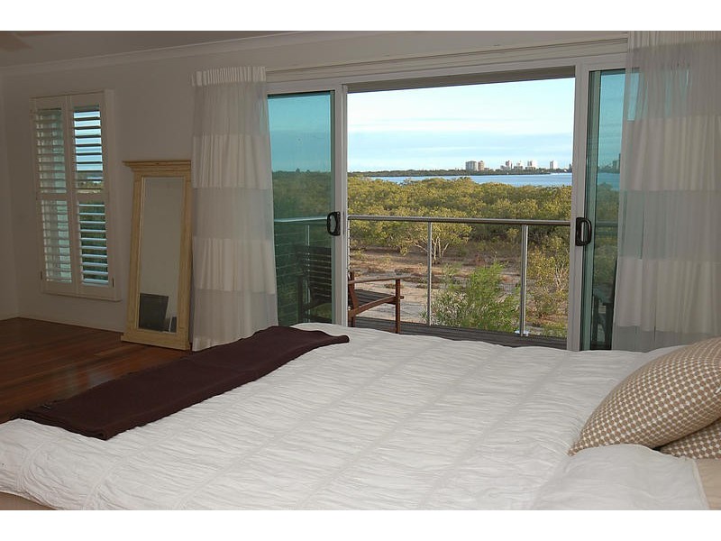 39 Moorings Circuit, Twin Waters QLD 4564