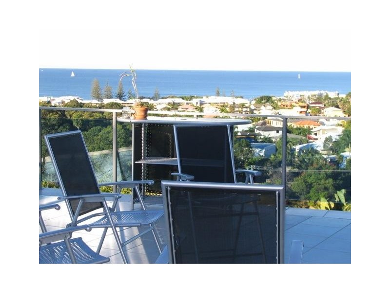 21 Yakola Parade, Alexandra Headland QLD 4572