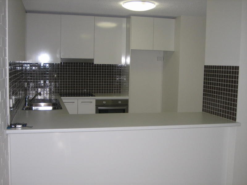 2/17 Akeringa Place, Mooloolaba QLD 4557