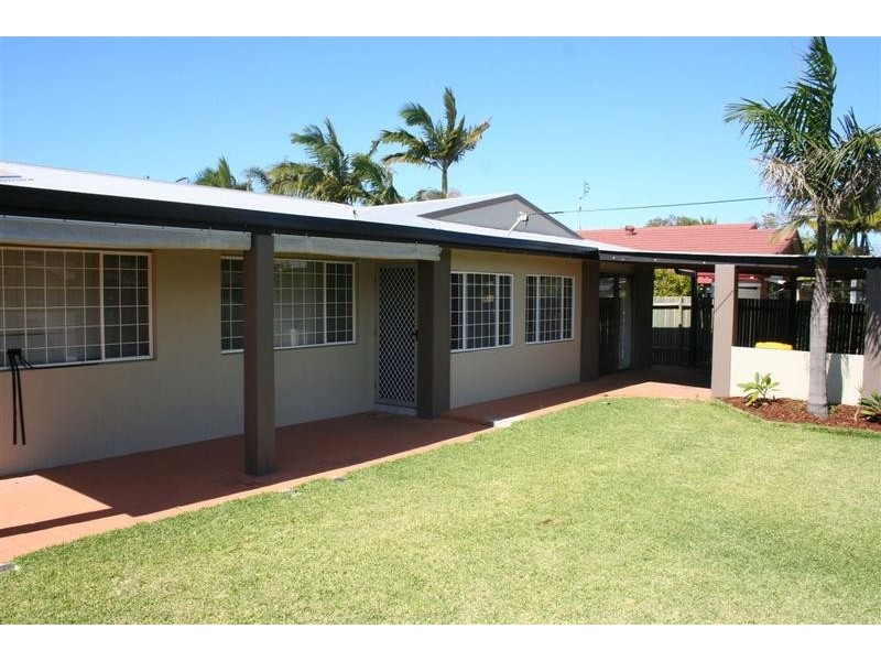 5 Mulgani Street, Warana QLD 4575