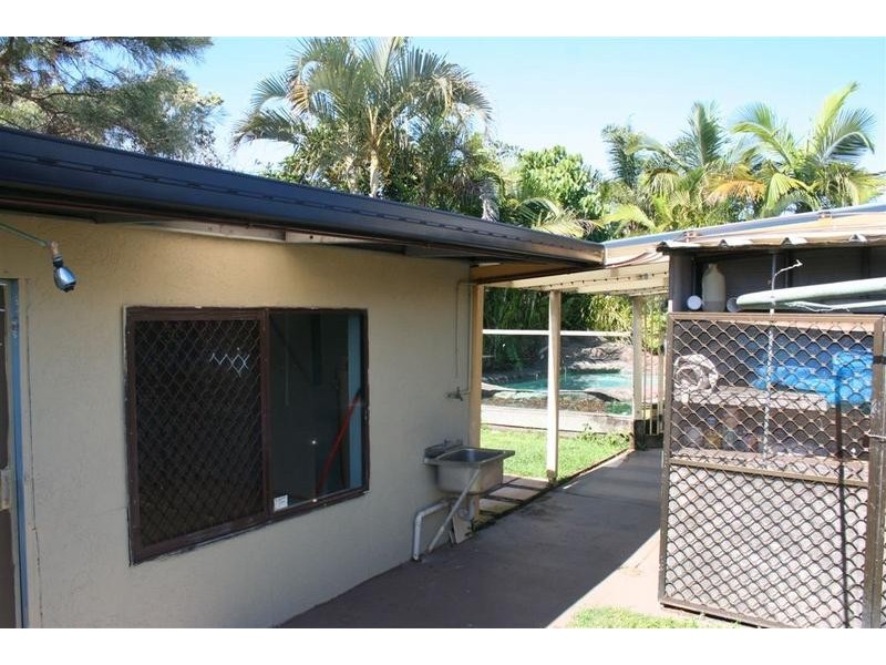 5 Mulgani Street, Warana QLD 4575