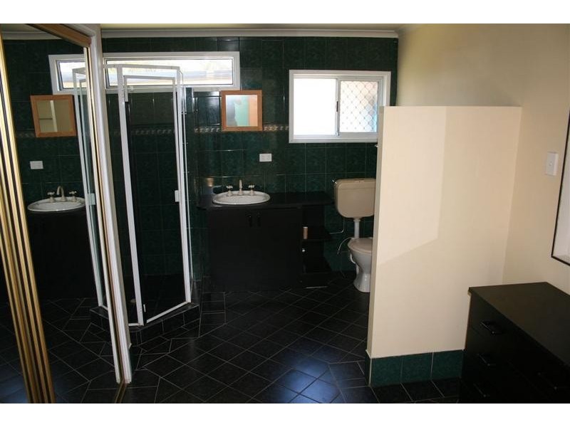 5 Mulgani Street, Warana QLD 4575