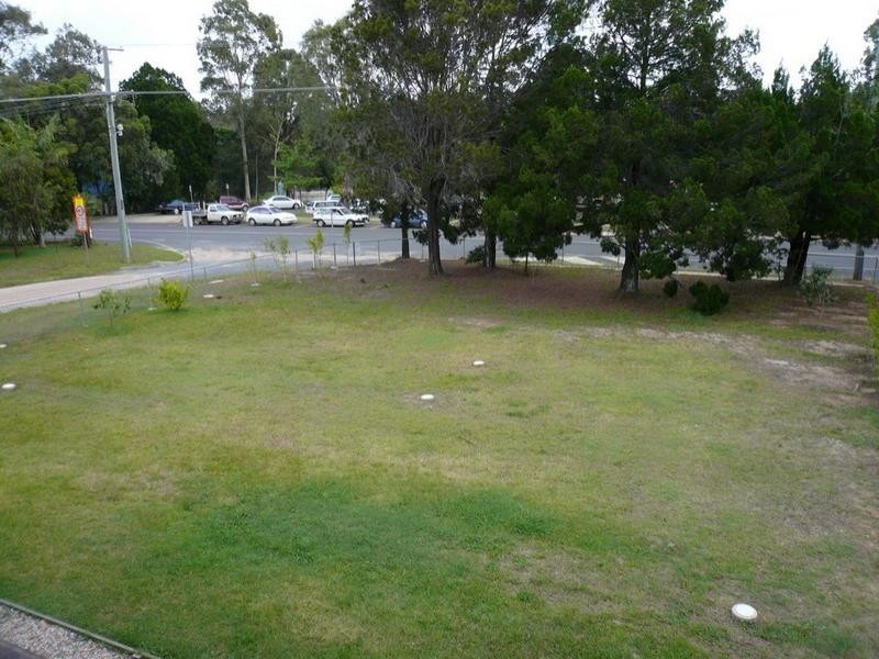 162 High Road Central, Macleay Island QLD 4184