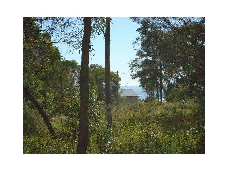 11 Paranka Street, Lamb Island QLD 4184