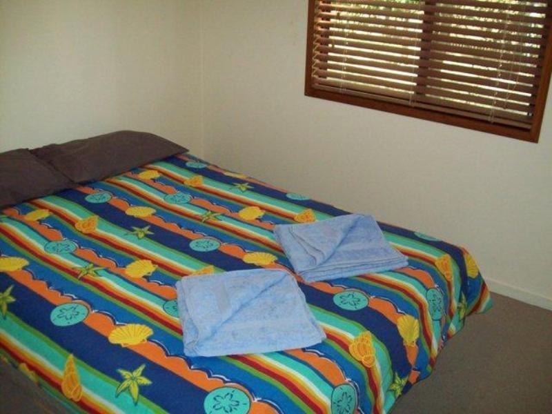 48 Coondooroopa Drive, Macleay Island QLD 4184