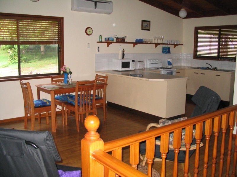 48 Coondooroopa Drive, Macleay Island QLD 4184