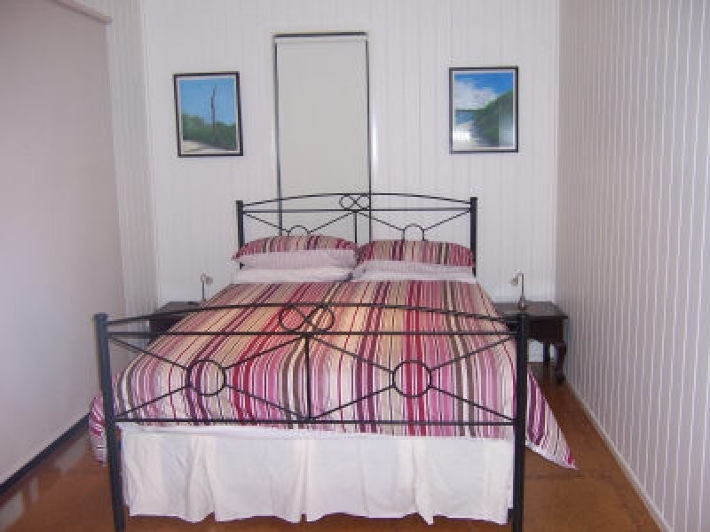 23 Oomool Street, Macleay Island QLD 4184