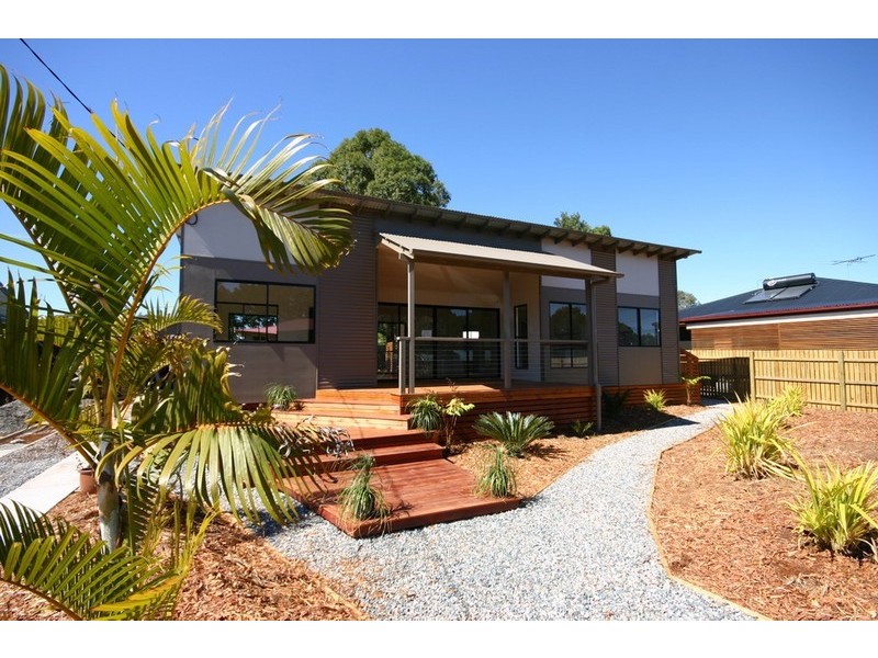 32 Lonicera Street, Macleay Island QLD 4184