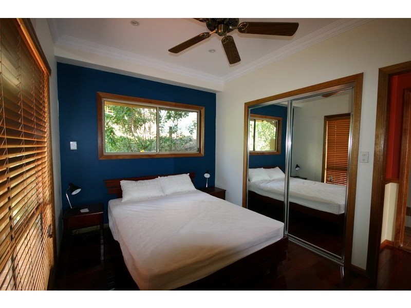 17 Golden Sands Boulevard, Macleay Island QLD 4184