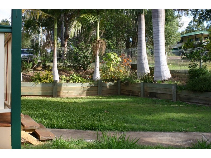 17 Golden Sands Boulevard, Macleay Island QLD 4184