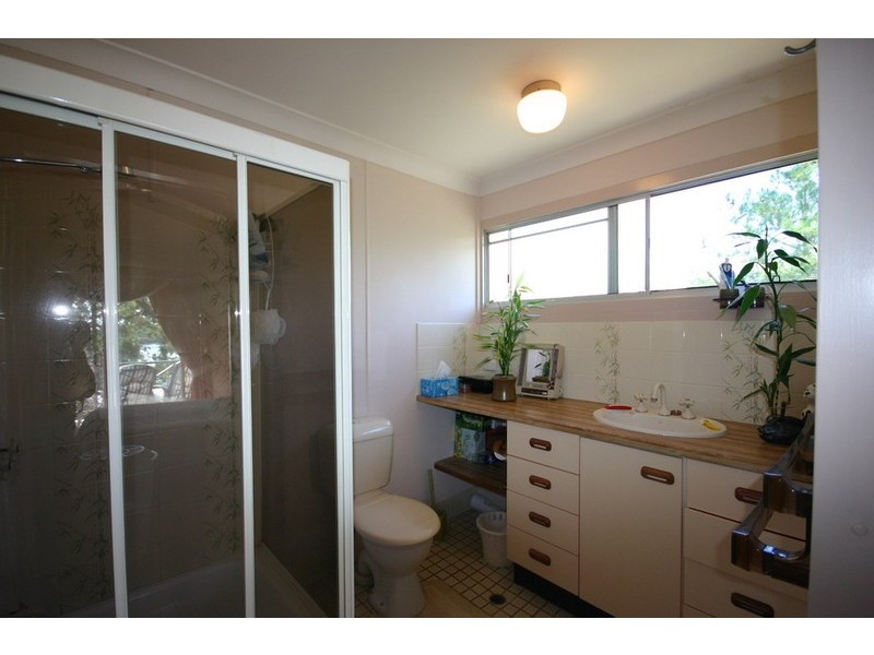 2-10 Zelma Court, Macleay Island QLD 4184