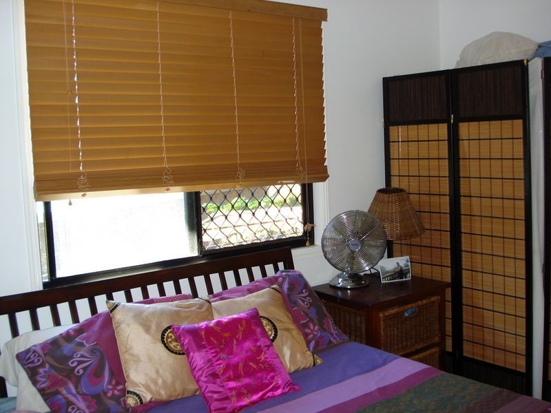 136 Lucas Drive, Lamb Island QLD 4184