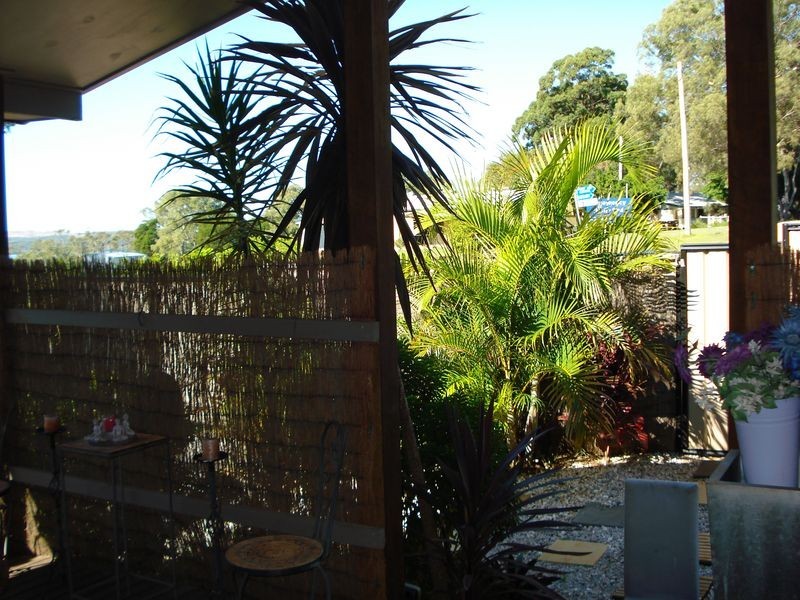 136 Lucas Drive, Lamb Island QLD 4184