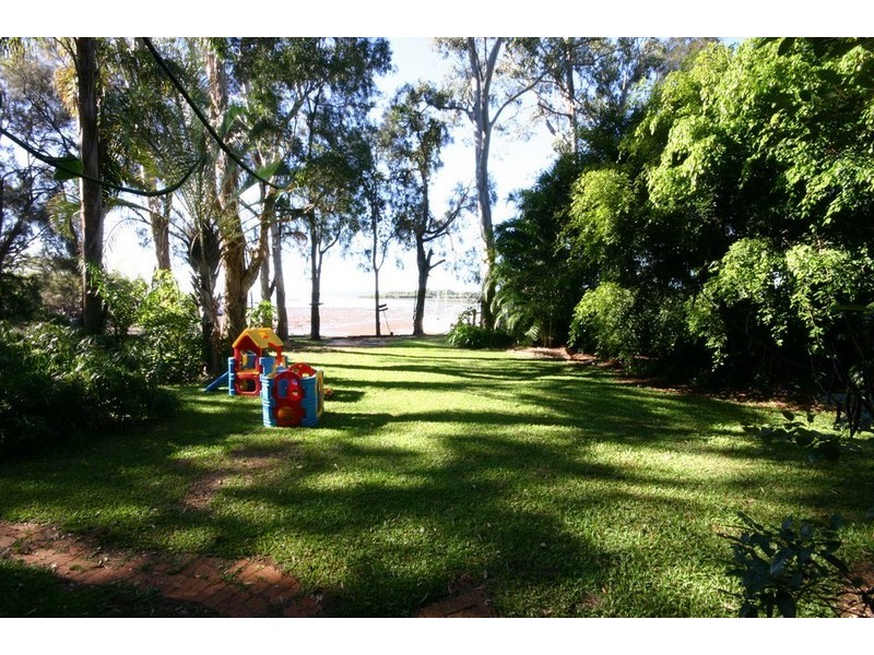 94 Timothy Street, Macleay Island QLD 4184