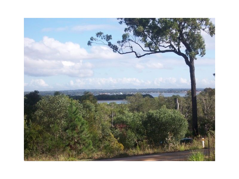 18 Piccaninny Street, Macleay Island QLD 4184
