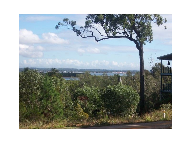 18 Piccaninny Street, Macleay Island QLD 4184