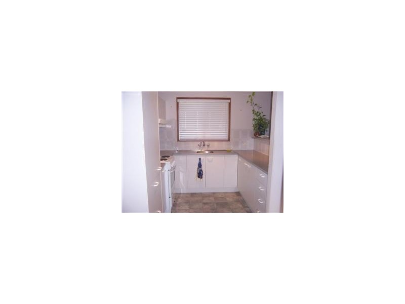 69 Beelong Street, Macleay Island QLD 4184