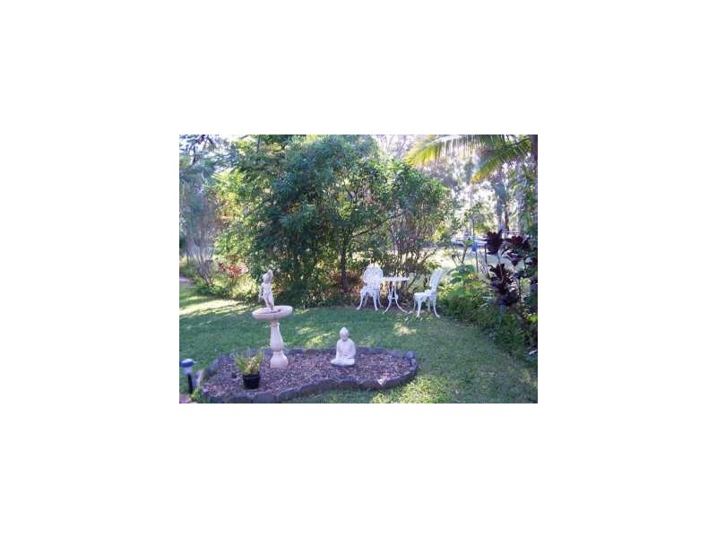 24 Wyena Avenue, Lamb Island QLD 4184