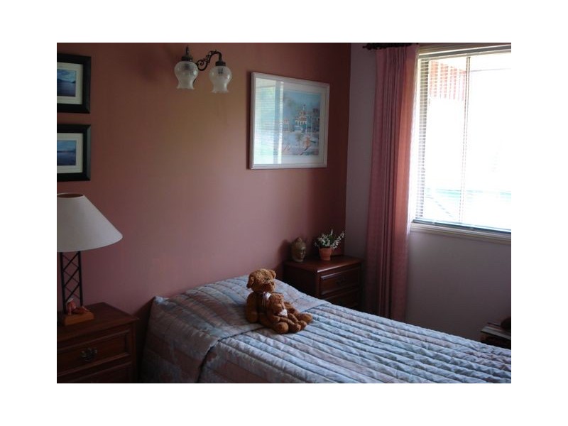 24 Wyena Avenue, Lamb Island QLD 4184