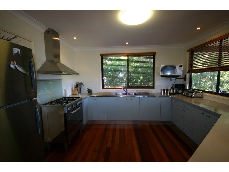 23 George Street, Macleay Island QLD 4184