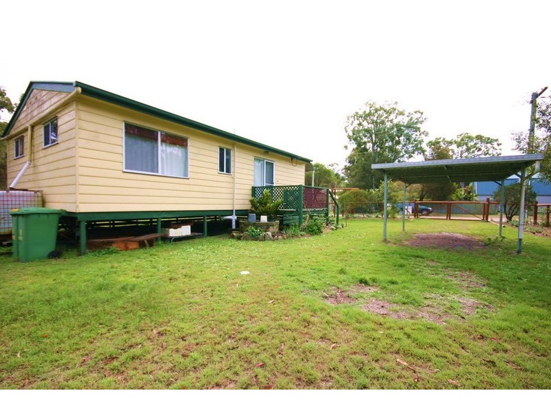 18 Undine Street,, Macleay Island QLD 4184