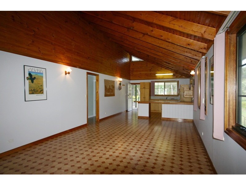 9 Attunga Street,, Macleay Island QLD 4184