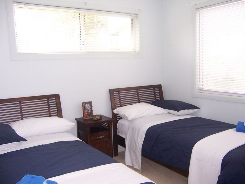 3 Coorong Street, Macleay Island QLD 4184