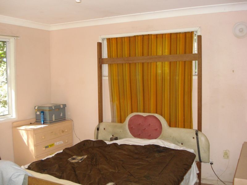 33 Halcyon Street, Lamb Island QLD 4184