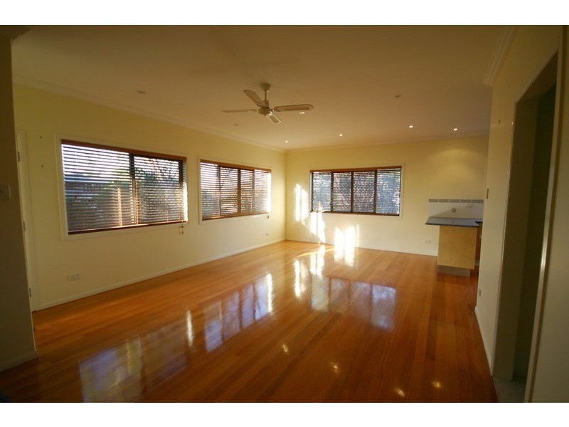 28 Leanne, Macleay Island QLD 4184