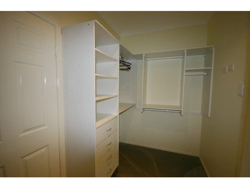 28 Leanne, Macleay Island QLD 4184
