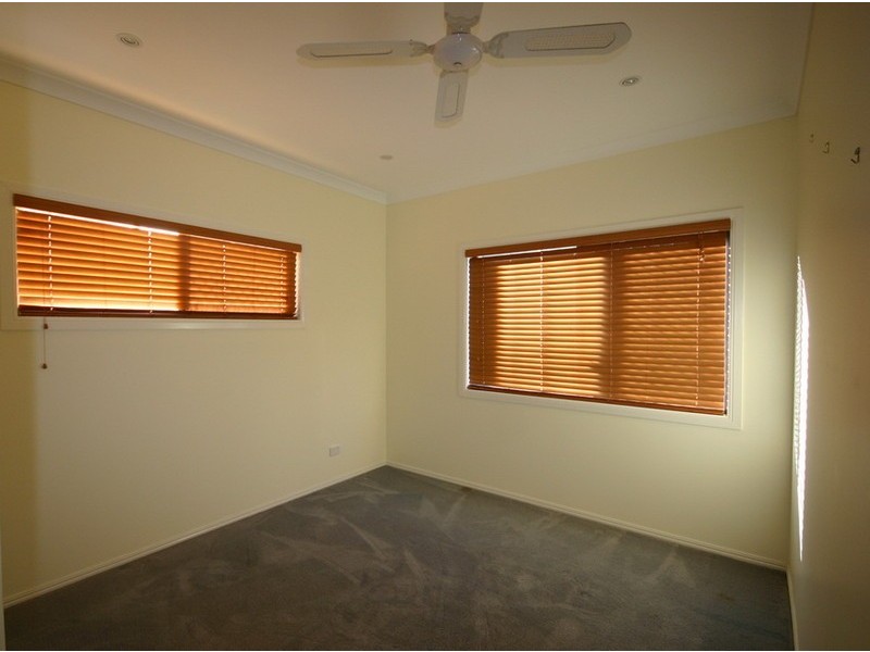 28 Leanne, Macleay Island QLD 4184