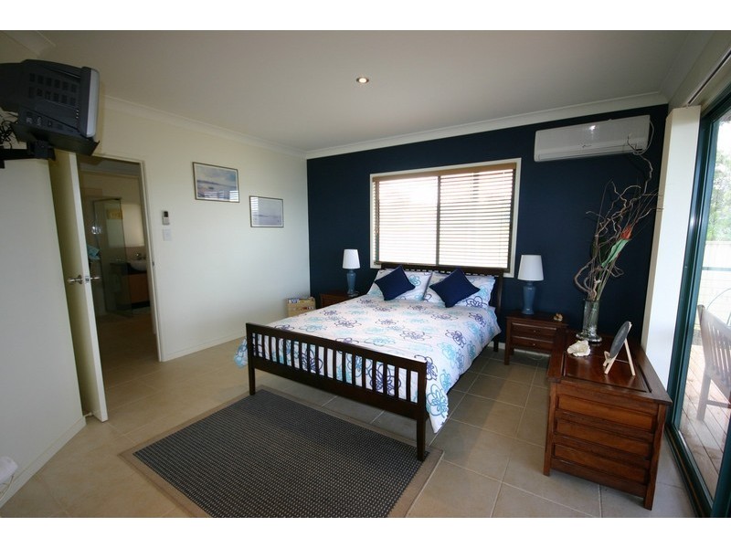 148 Canaipa Point Drive, Russell Island QLD 4184