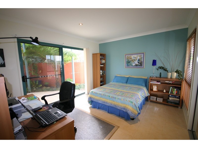 148 Canaipa Point Drive, Russell Island QLD 4184