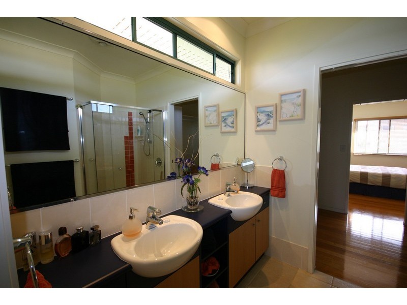 148 Canaipa Point Drive, Russell Island QLD 4184