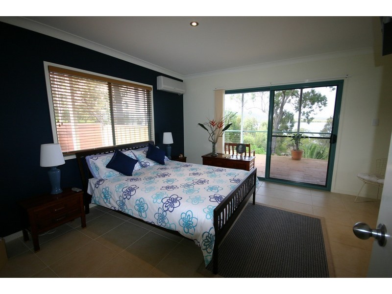 148 Canaipa Point Drive, Russell Island QLD 4184