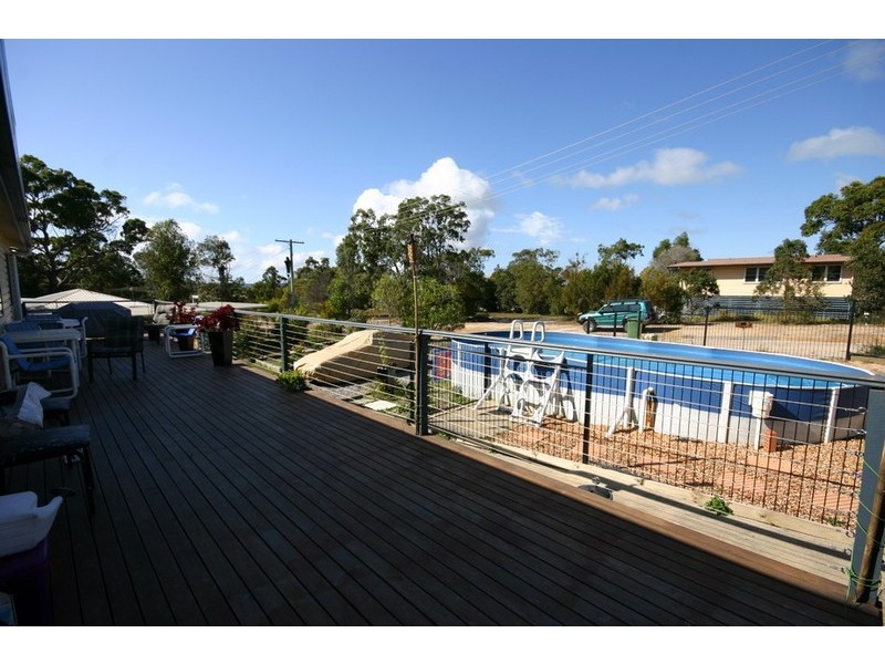 67 Eastbourne, Macleay Island QLD 4184